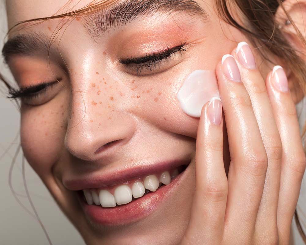 Simple Skincare: The Key to a Radiant, Glowing Complexion - Koope